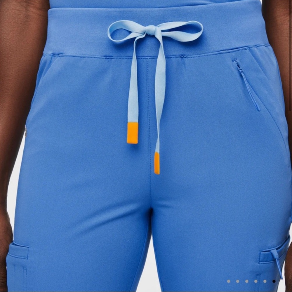 Figs women's Capri Blue Clara - Jogger Scrub Pants - XS / Capri Blue